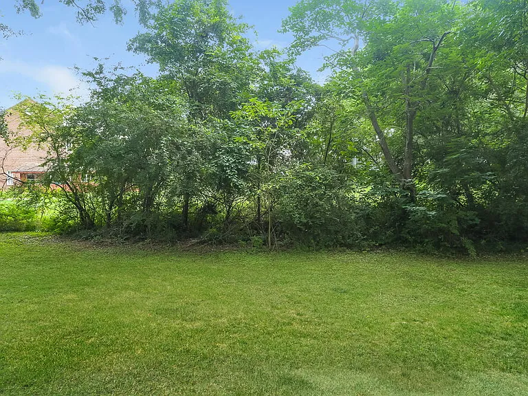 6129 Sorrell St NE — Photo 25
