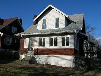 1st image of 3255 Montana Ave