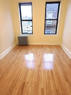 Rented by Level Group | media 4