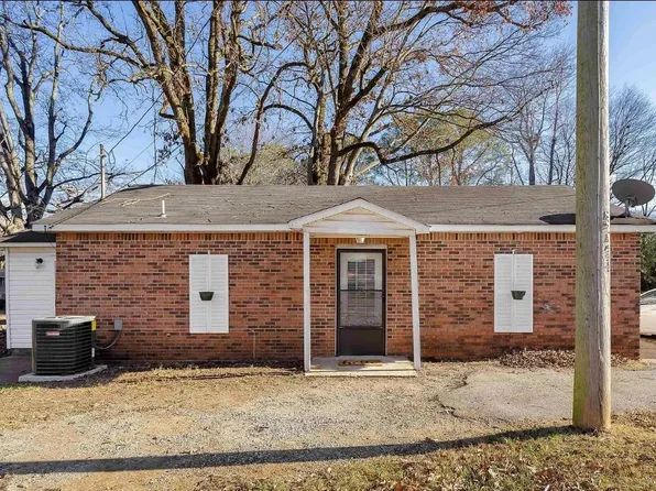 2302 Chisholm Rd, Florence, AL 35630