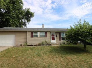 5127 Cedarwood Ln, South Bend, IN