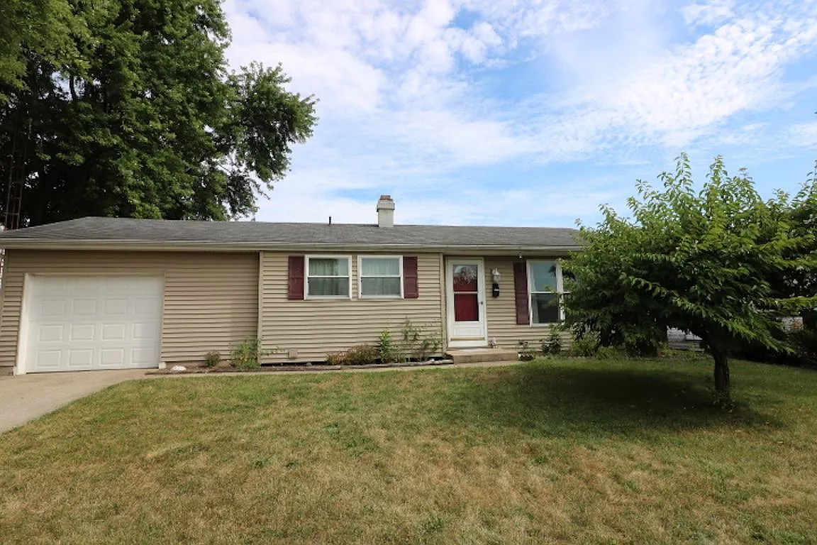 5127 Cedarwood Ln photo 1