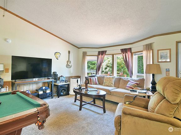 5th image of 19211 26th Avenue NW