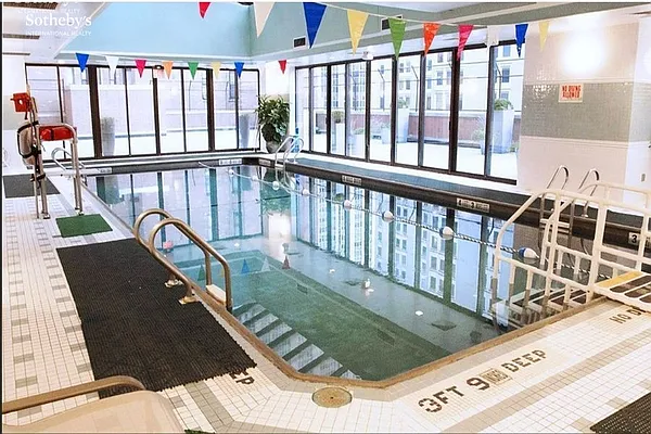 Sold by Sotheby's International Realty | media 27