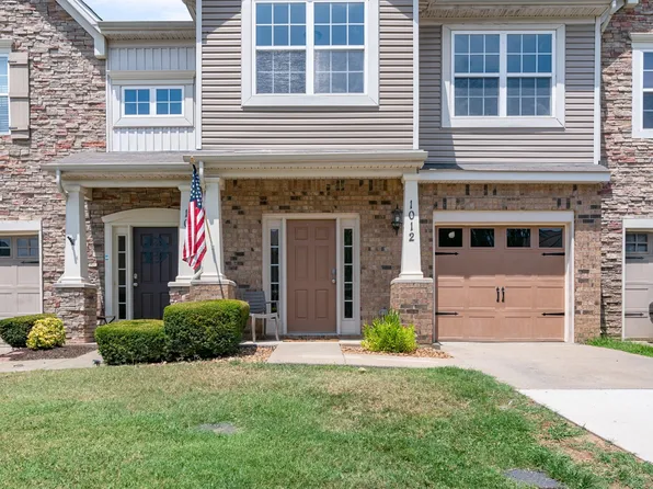 1012 Chatsworth Dr, Old Hickory, TN 37138