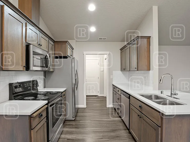 17020 E Knox Ln #1 — Photo 25
