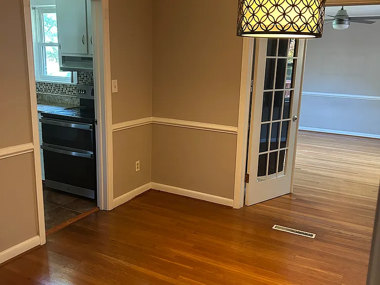 8 Carolyn Dr — Photo 18