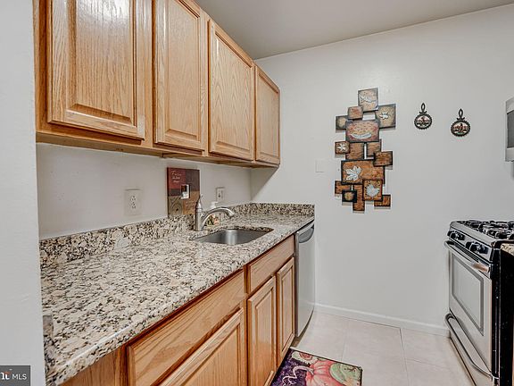 4th image of 301 N Beauregard St APT 309