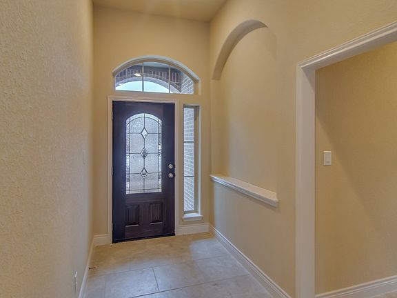 2nd image of 2753 Saddlehorn Dr