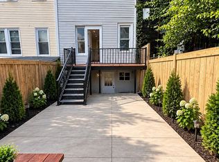 25 Marconi Pl #2L, Brooklyn, NY 11233