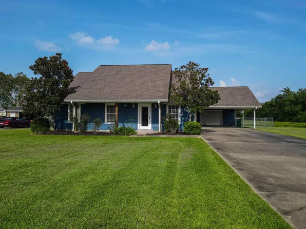 5745 Birch St, Lake Charles, LA 70605