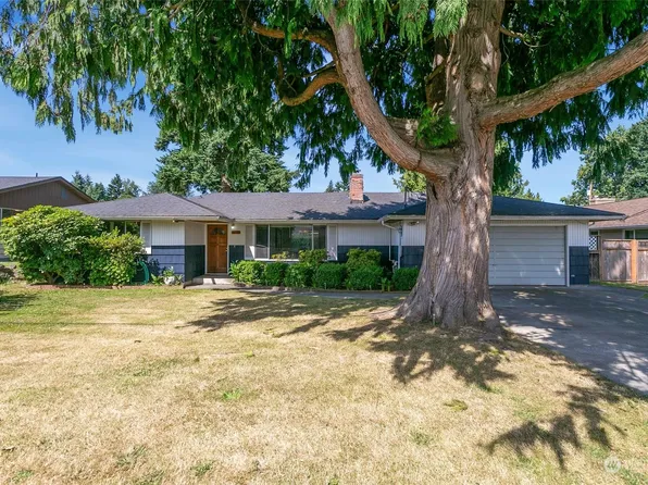 16711 2nd Place S, Burien, WA 98148