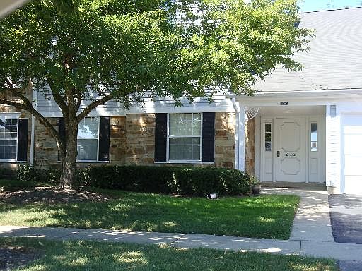 1st image of 252 W Shoreline Cir #V1