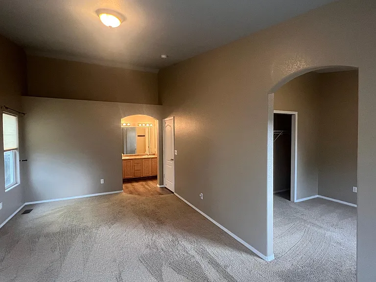 17055 Mountain Lake Dr — Photo 14