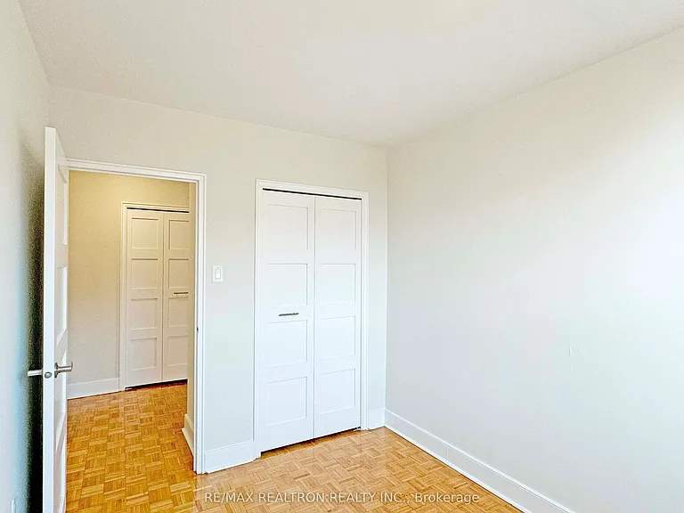 485 Huron St #801 — Photo 11