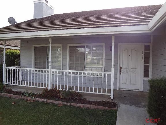 3rd image of 1210 E Kathryn Way