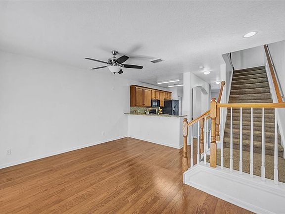 4th image of 15925 Fishhawk View Dr