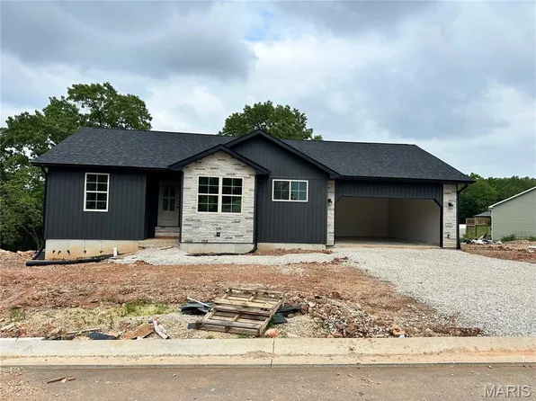 404 Breckenridge Dr, Waynesville, MO 65583