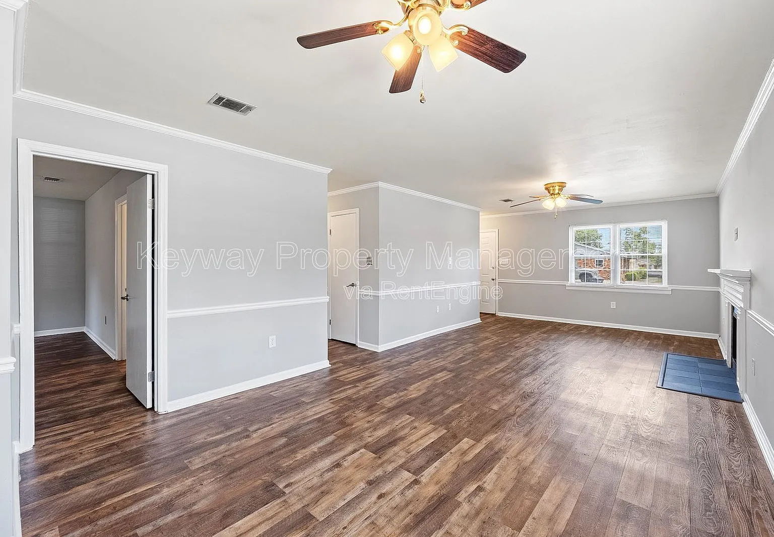 2 bed, 2.0 bath, 1335 sqft, $1,295 — Photo 4