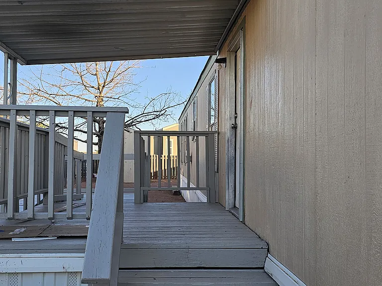 Harrison St — Photo 2