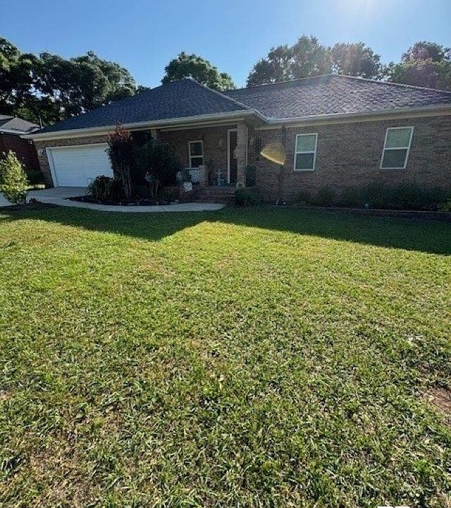 1st image of 559 Hillview Rd