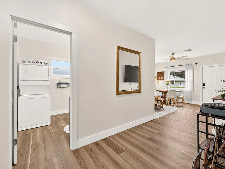 705 NW 64th Pl — Photo 16