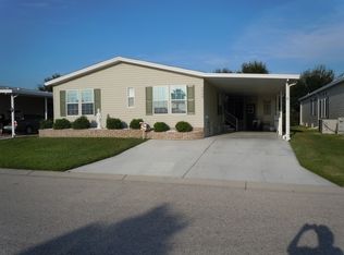 126 Sunflower Dr, Parrish, FL 34219