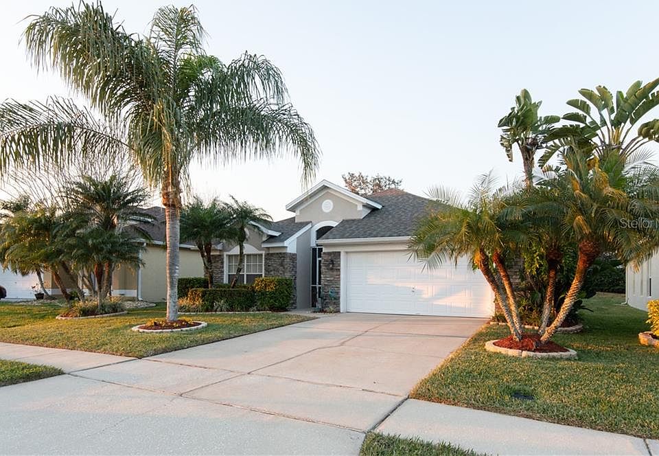 1st image of 3411 Fernwood Dr