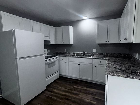 5th image of 319 E Harris St #2
