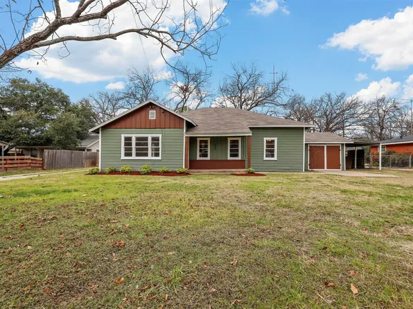 604 Country Club Rd, Cleburne, TX 76033