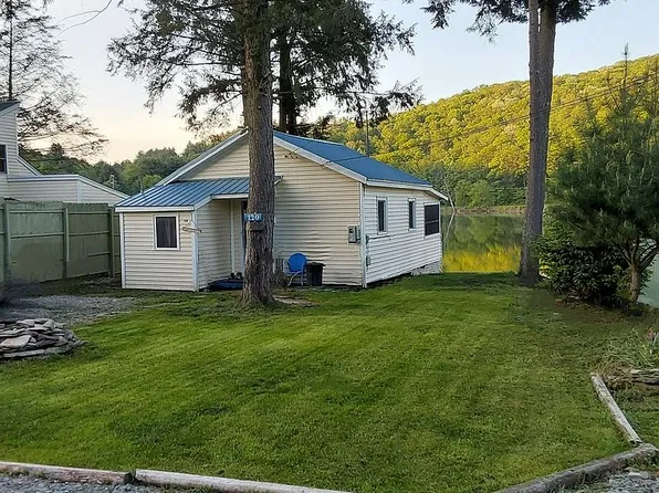 120 Silver Lake Spur, Hancock, NY 13783