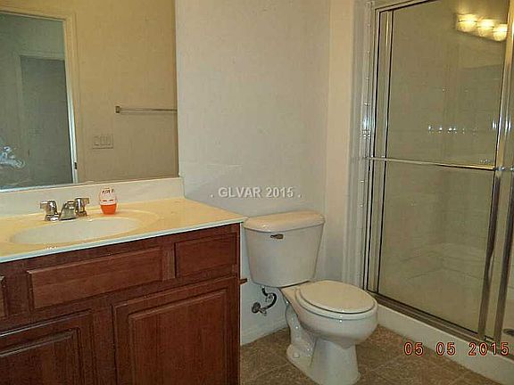 3rd image of 10561 Midnight Gleam Ave