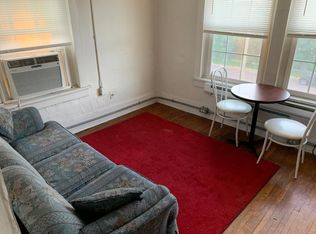 1408 University Ave APT 4, Columbia, MO 65201