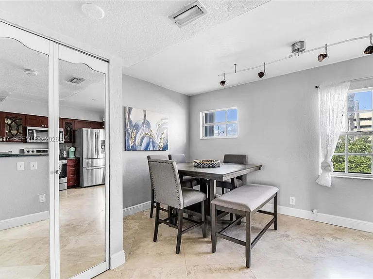 349 Virginia St #349 — Photo 3