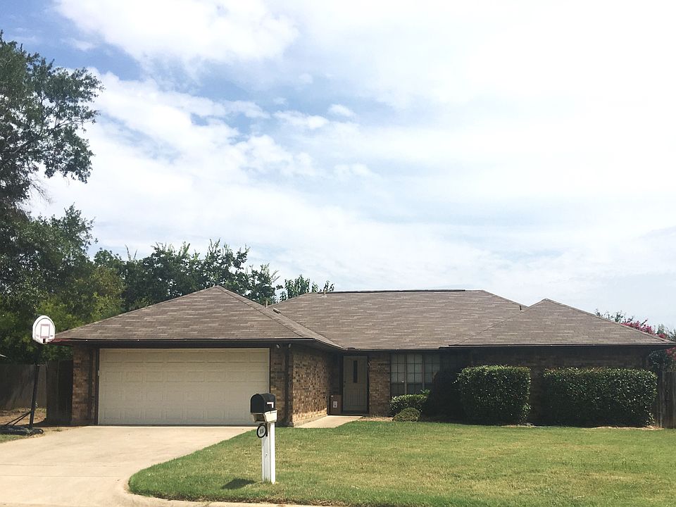 1st image of 308 Dove Creek Trl