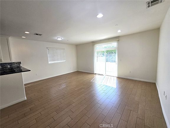 5th image of 6937 Knowlton Pl APT 3