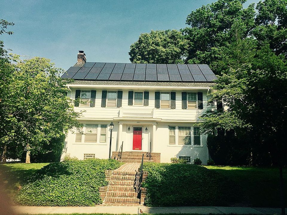 1st image of 461 Hillside Pl