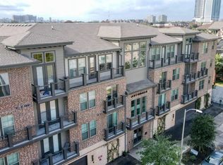 Avondale, Houston, TX 77006