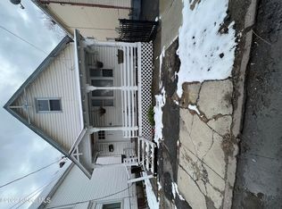 930 Emmett St, Schenectady, NY 12307