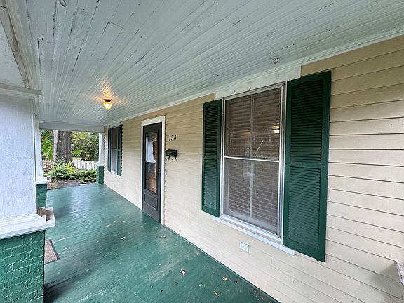 4th image of 134 Park St