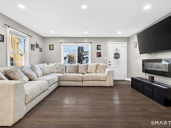 2nd image of 24 Polk Avenue