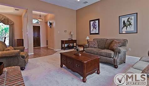 5th image of 6848 Hickory Hollow Ln
