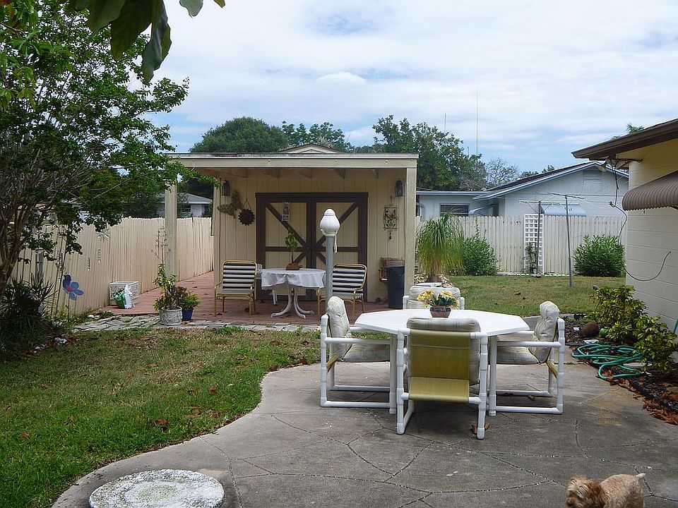 backyard sitting areas