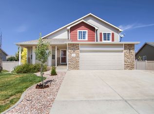 3362 Firewater Ln, Wellington, CO 80549