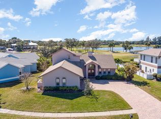3985 Savannahs Trl, Merritt Island, FL 32953