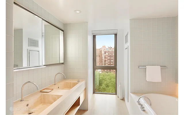 Rented by Douglas Elliman | media 31