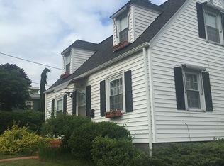 291 Sharon St, Providence, RI 02908