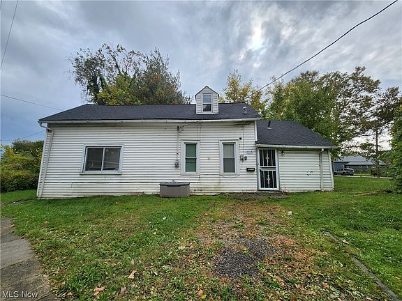 2nd image of 4912 Finn Ave