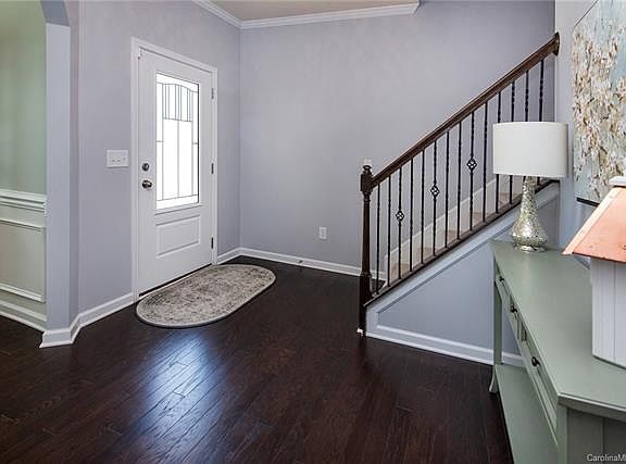 3rd image of 129 Lassen Ln