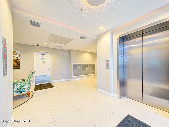 5th image of 1805 Riverside Dr #504